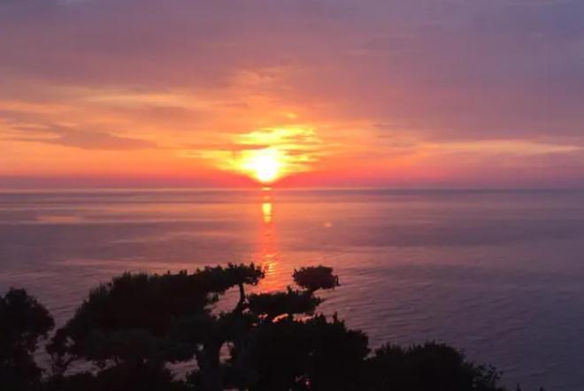 Coin De Paradis Vue Dominante Sur Mer, Montagne Et Tour Genoise Avec Jacuzzi Pino Exteriér fotografie